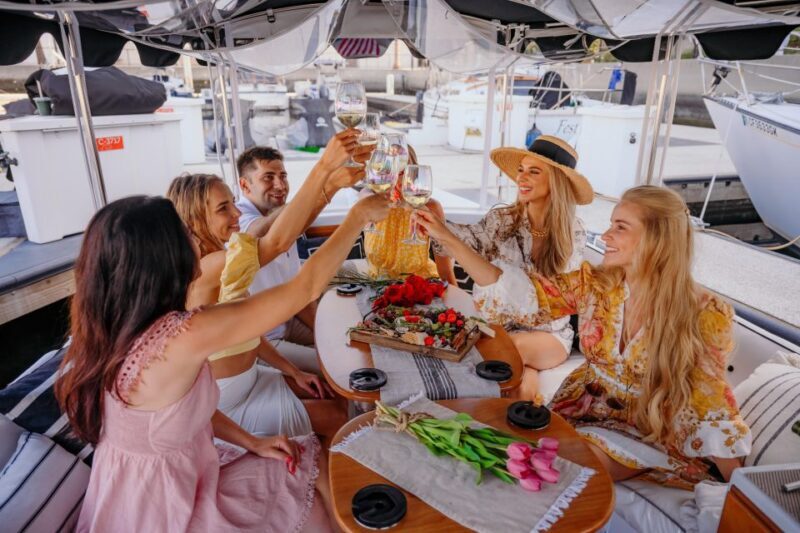 Miami: Luxury E-Boat Cruise with Wine and Charcuterie Board - Key Points