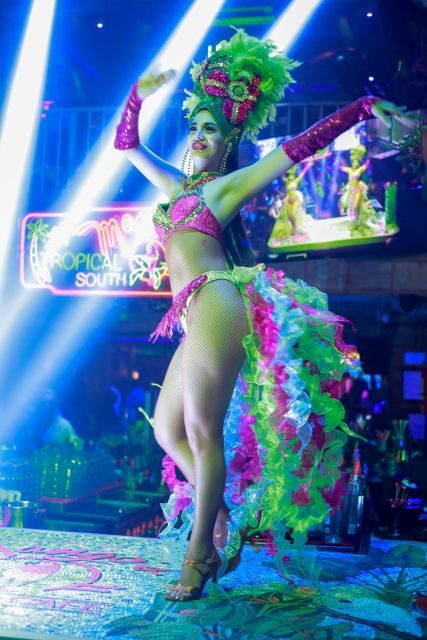 Miami: Mango's Tropical Cafe Dinner & Show - A Closer Look at the Experience