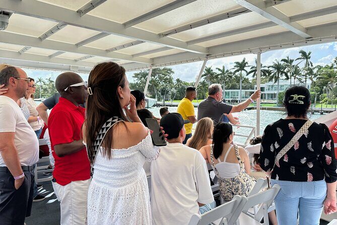 Miami New Years Nightclub Boat Party on Biscayne Bay & Cash Bar - Who Will Love This?