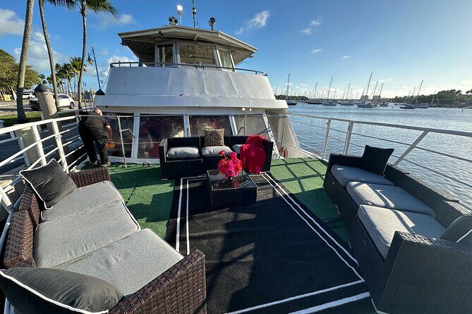 Miami NYE 2026 Yacht Party with Dinner, Open Bar & Fireworks - Final Thoughts