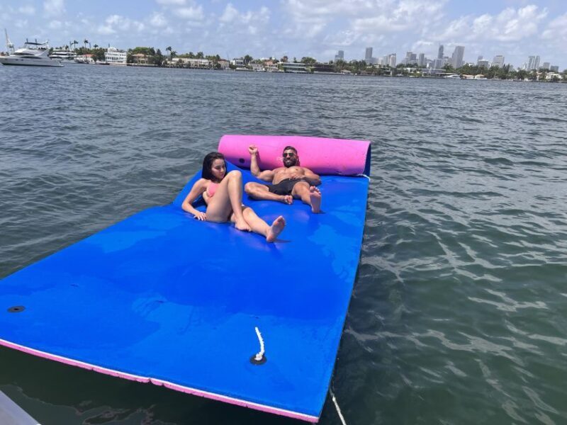 Miami: Private 52ft Luxury Yacht Rental with Captain - Who Will Love This Tour?