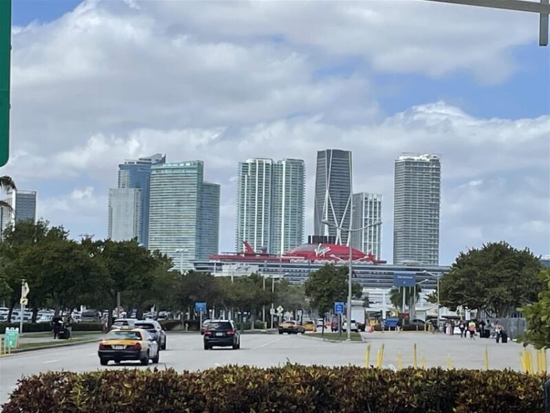 Miami: Private City Tour by Air-Conditioned Vehicle - FAQ