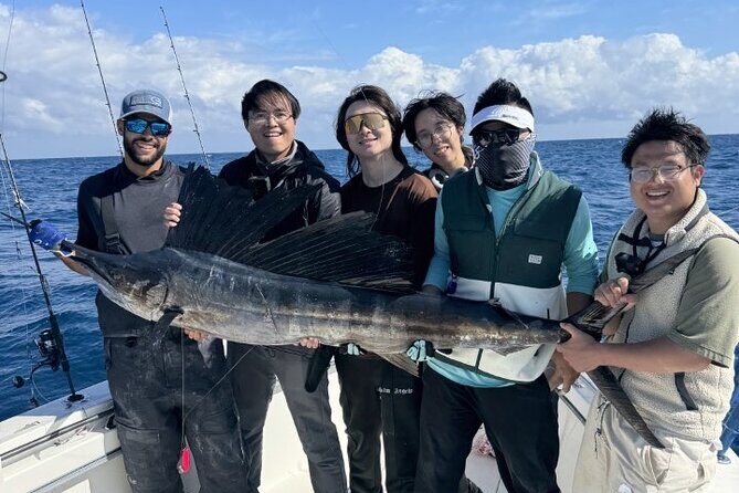 Miami Private Deep Sea Fishing Charter 4 hours - Key Points