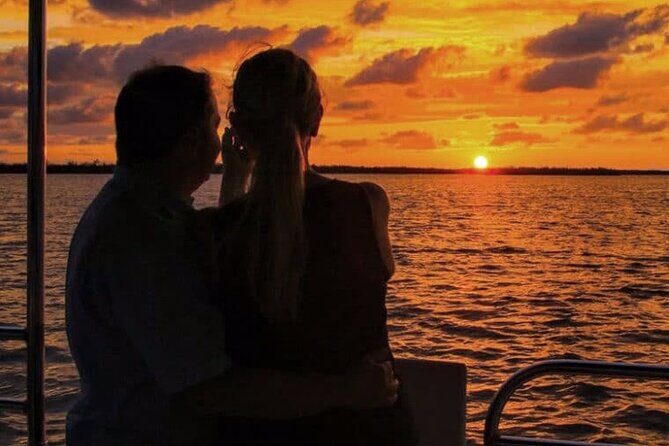 Miami: Private Golden Hour Cruise - Key Points