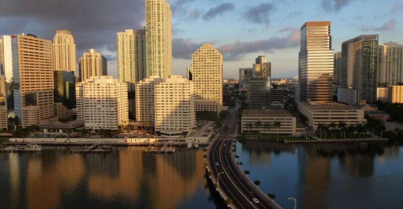 Miami: Private Walking Tour with a Local - What Makes This Tour Stand Out?