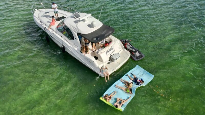 Miami: Private Yacht Charter - FAQ