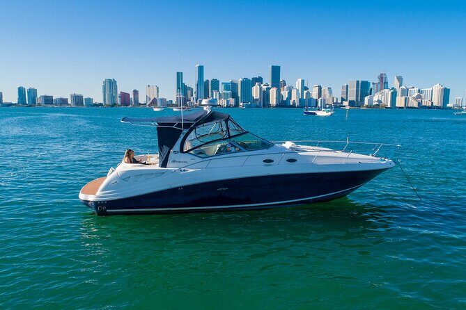 Miami Private Yacht Rental 2 to 4 hours for 12 ppl, Champagne - The Itinerary and Possible Stops