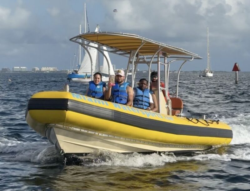 Miami: Relaxing Sightseeing Boat Ride - Why This Tour Is a Good Deal