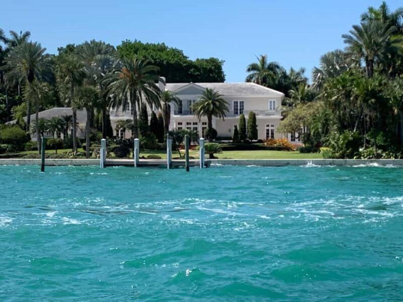 Miami Skyline Cruise of Millionaire Homes on Biscayne Bay - Practical Tips for Your Trip