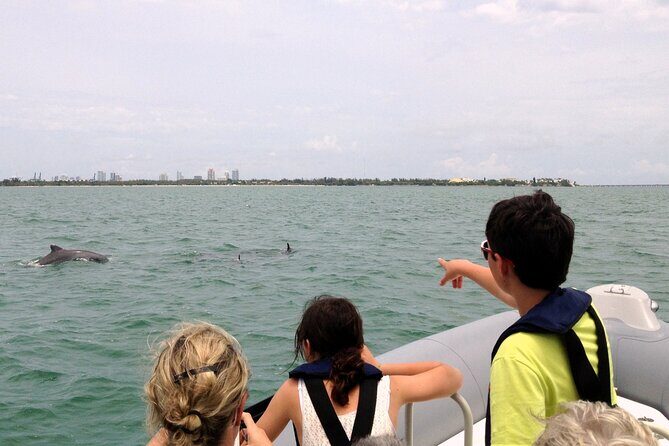 Miami Small Group Boat Tour: History, Wildlife, and Stiltsville - Exploring Miami from the Water: An Authentic Perspective