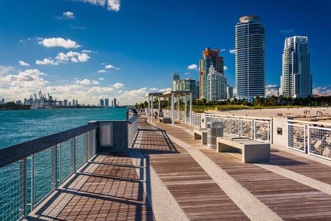 Miami Small-Group Night Tour with Skyview Wheel - Key Points