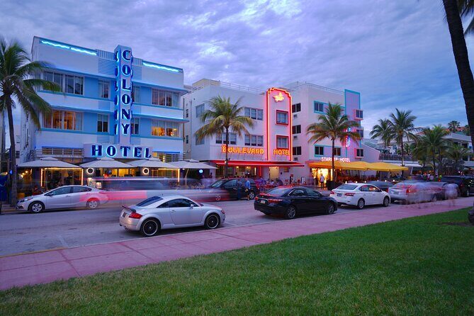Miami Small-Group Night Tour with Skyview Wheel - FAQ