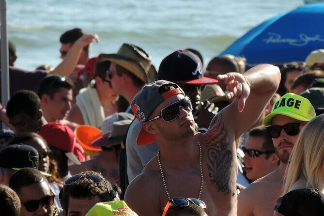 Miami Spring Break Party Boat with Live DJ and Open Bar - Introduction: A Spring Break Party on the Water