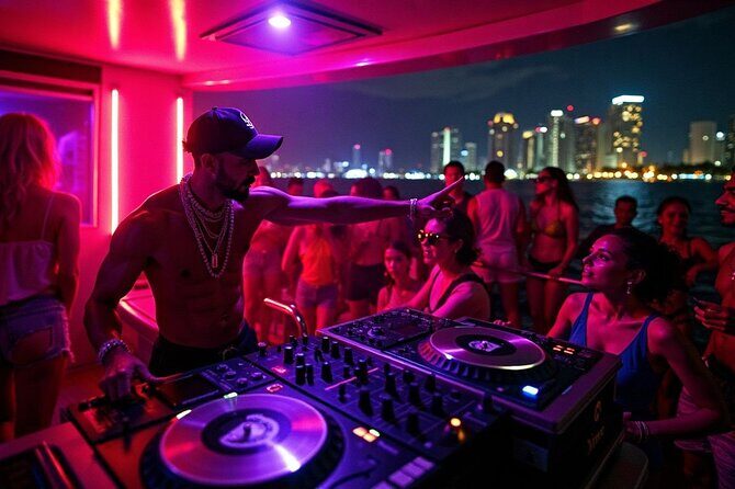 Miami's Top Yacht Party: Neon Nights with 3 Hr Open Bar Cruise - Who Will Love This Tour?