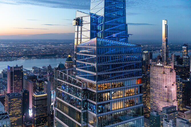Midtown Manhattan Tour with optional SUMMIT One Vanderbilt Entry - FAQs