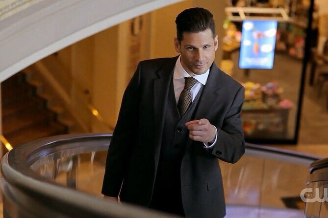 Mike Hammer Comedy Magic Show at the Four Queens Hotel - Audience Experience and Reviews