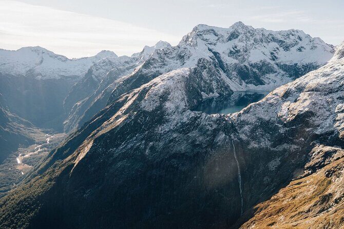 Milford Sound Discoverer 2 Hour Scenic Helicopter Experience - What to Expect from This Scenic Adventure
