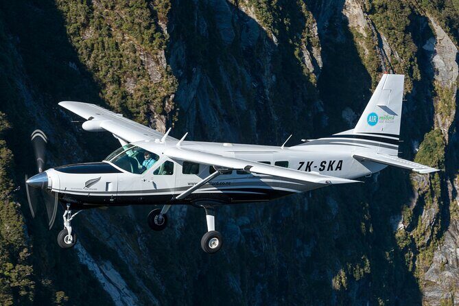 Milford Sound Flight and Cruise ex Queenstown (incl Lunch) - Final Thoughts: Who Is This Tour Best For?