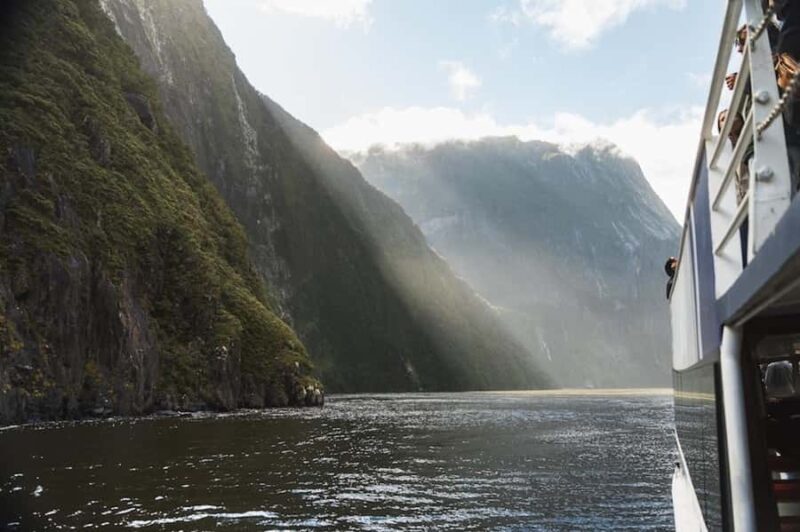 Milford Sound Heli-Cruise-Heli | 4.5hr Scenic Experience - A Complete Look at the Milford Sound Heli-Cruise-Heli Experience