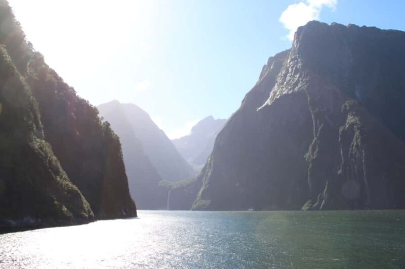 Milford Sound Premium Day Tour and Cruise from Te Anau - Authentic Experiences and Authenticity