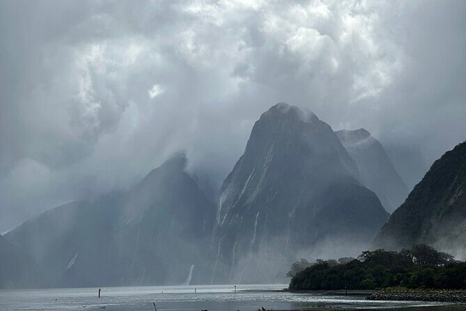 Milford Sound Small Group Day Tour From Queenstown - Frequently Asked Questions