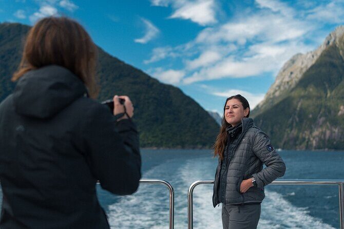 Milford Sound Small Group Tour, Cruise & Picnic Lunch - Frequently Asked Questions