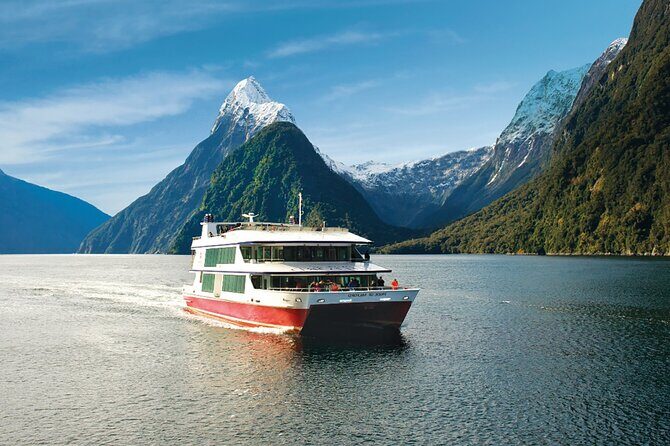 Milford Sound Tour: Cruise & Flight - A Closer Look at the Milford Sound Tour Experience