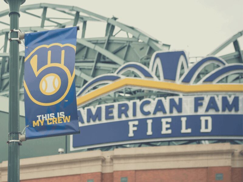 Milwaukee Brewers Baseball Game at American Family Field - Practical Tips for Your Visit