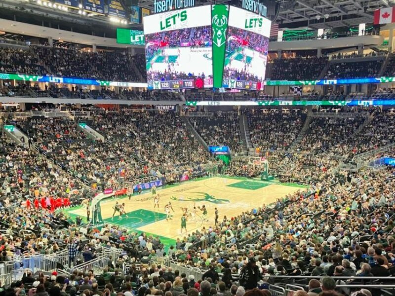 Milwaukee: Milwaukee Bucks Basketball Game Ticket - FAQs