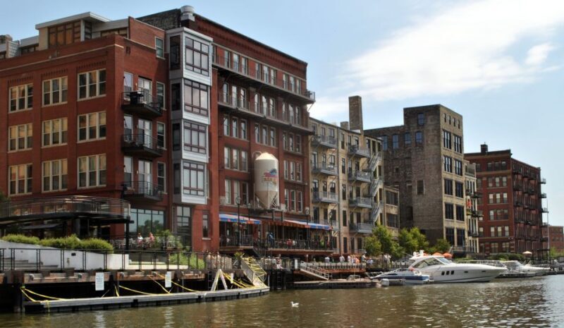 Milwaukee: Sightseeing Bus Tour - Frequently Asked Questions