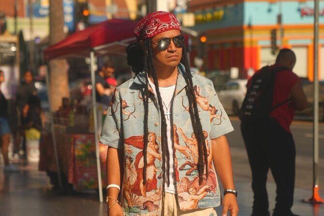 Mini Cinematic Portraits on Hollywood Boulevard - Key Points