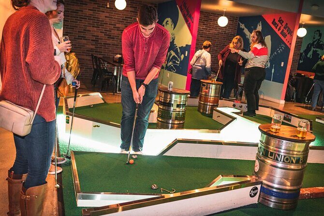 Mini Golf 9 Hole Course in Monterey - Key Points