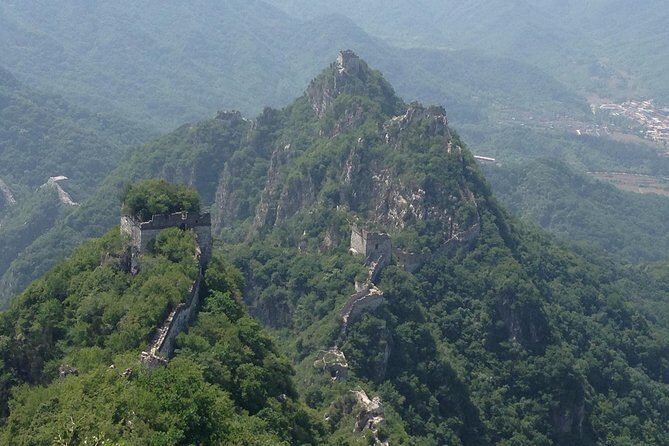 Mini Group: One-Day Jiankou to Mutianyu Great Wall Hiking Tour - The Value of Guided Hiking