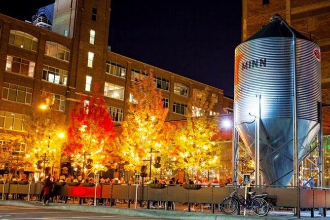 Minneapolis Bar Hunt: Double Your Fun in the Twin Cities - The Experience in Detail