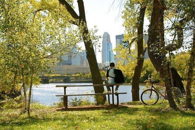 Minneapolis River Walk: A Self-Guided Audio Tour - Key Points
