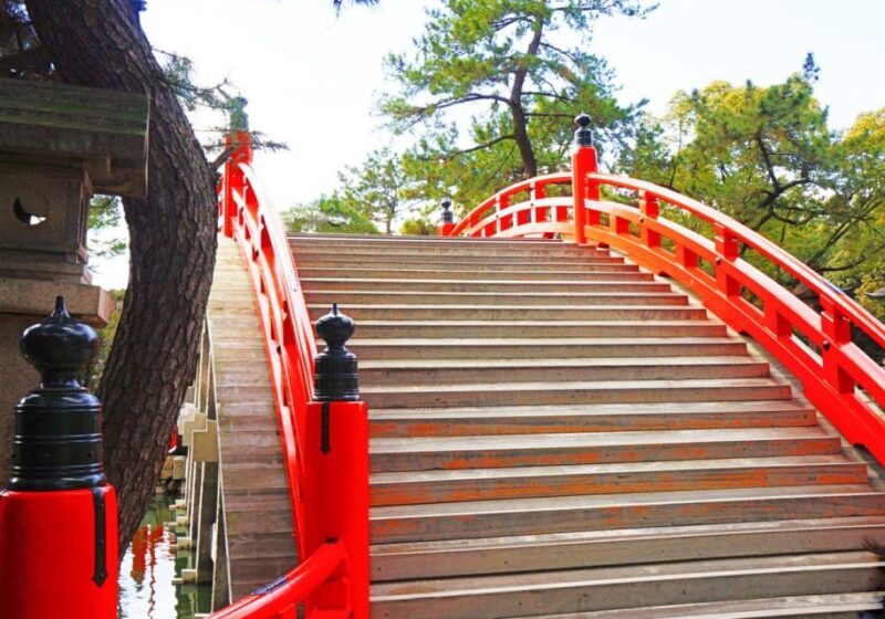 Minoo Park Private Tour: Nature, Temples, and Coffee Bliss - Key Points