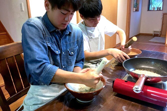 Miyazaki's local cuisine experience Let's make cold soup and chicken Nanban! Super Local Food Cooking! - An In-Depth Look at Miyazaki’s Local Cuisine Experience