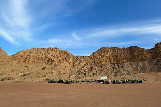 Mleiha Overnight Camp- Panoramic Lounge - The Sum Up: Who Will Love This Experience?