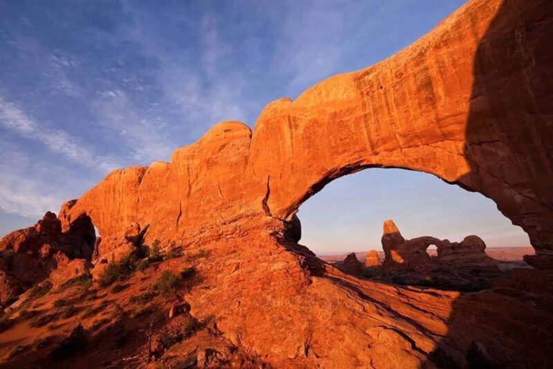 Moab: Arches National Park Sunset Tour - Who Should Consider This Tour?
