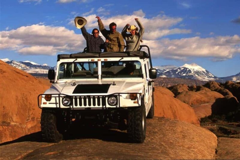 Moab: Hell's Revenge Hummer Adventure - A Deep Dive into the Moab Hummer Adventure