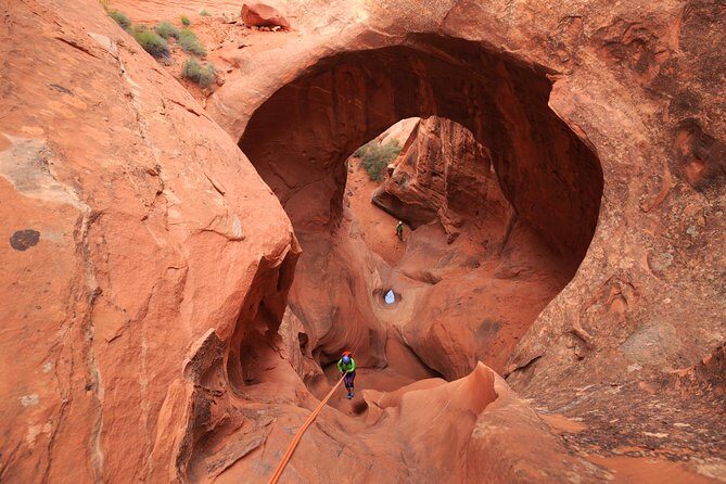 Moab Robber's Roost Canyoneering Adventure - Key Points