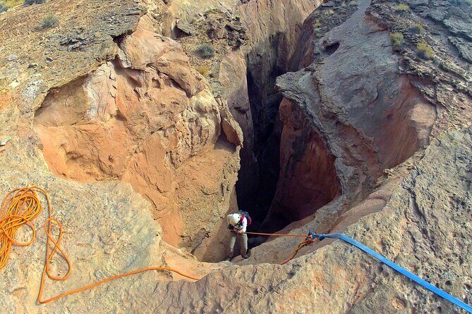 Moab Robber's Roost Canyoneering Adventure - FAQs