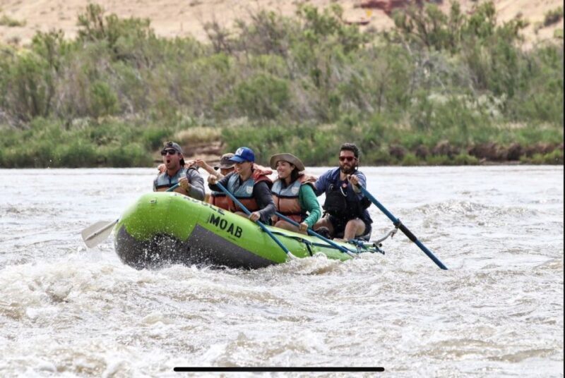 Moab: Whitewater Rafting on the Colorado River - An In-Depth Look at the Moab Whitewater Rafting Experience