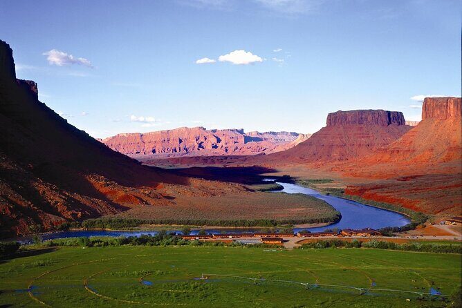 Moab's Best Backcountry Arches Scenic Flight - Key Points
