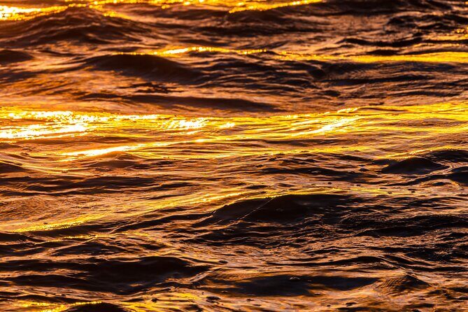 Moanas Luxury semi-private Sunset Cruise on Nalu - Who Would Love This Cruise?