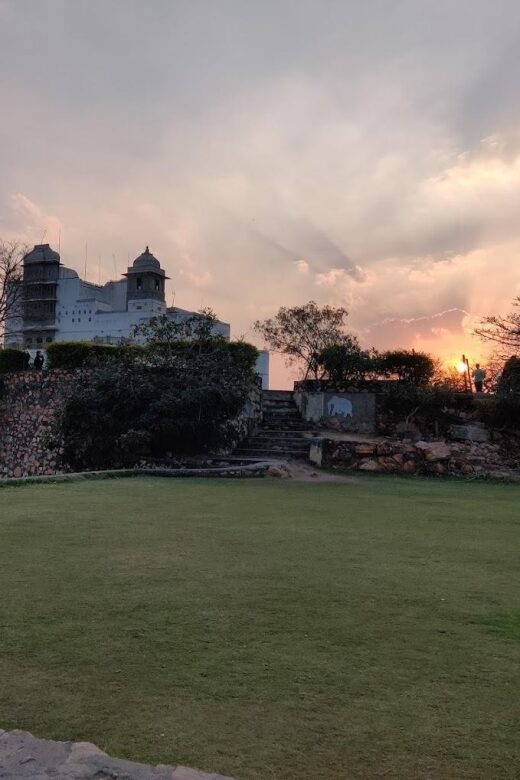 Monsoon Palace (Sajjangarh) E-bike Trail - The Sum Up: Is This Tour for You?
