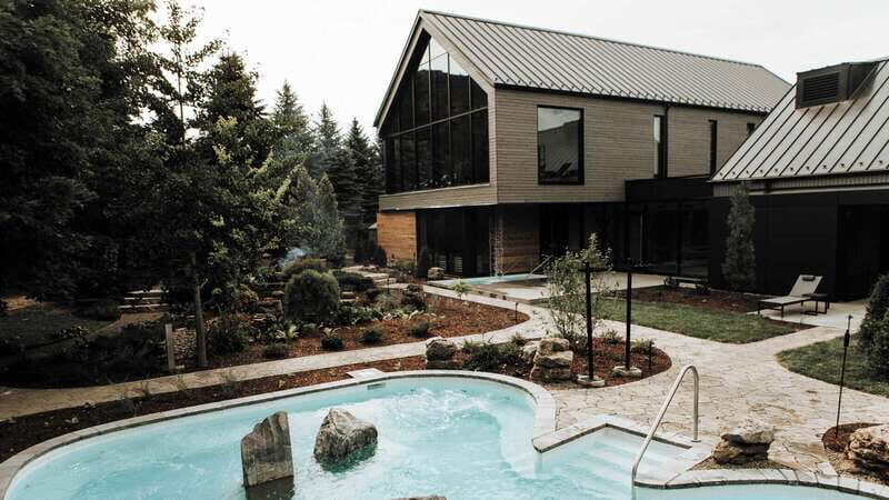 Mont-Saint-Hilaire: Nordic Spa Thermal Experience - What Makes Strøm Nordic Spa Stand Out