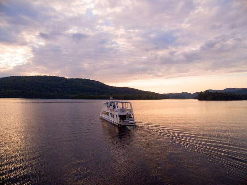 Mont-Tremblant: Guided Scenic Lake Cruise - What Reviewers Say