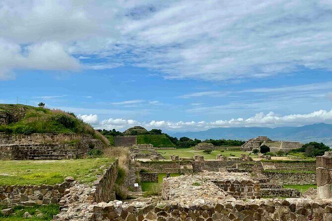 Monte Alban and craft villages private tour - Discovering Monte Alban: Oaxaca’s Pre-Hispanic Treasure
