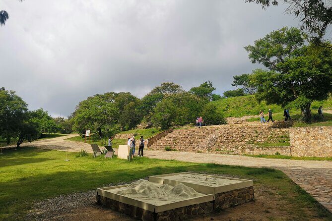 Monte Alban - Full Day Guided Tour with or without Food - Oaxaca - Artisan Workshops: A Tapestry of Traditions